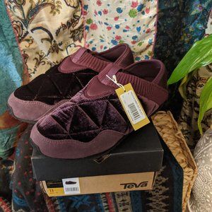 Teva Purple Velvet Ember Moc size 11